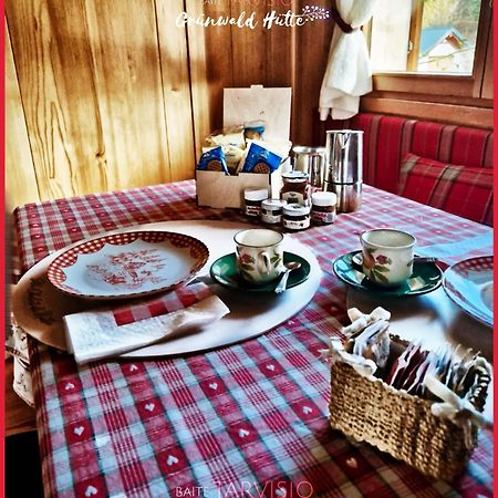 Gruenwald Huette Villa Tarvisio Bagian luar foto