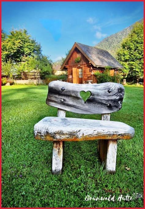 Gruenwald Huette Villa Tarvisio Bagian luar foto