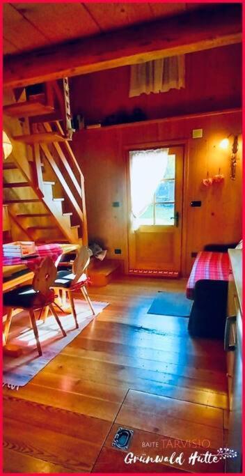 Gruenwald Huette Villa Tarvisio Bagian luar foto